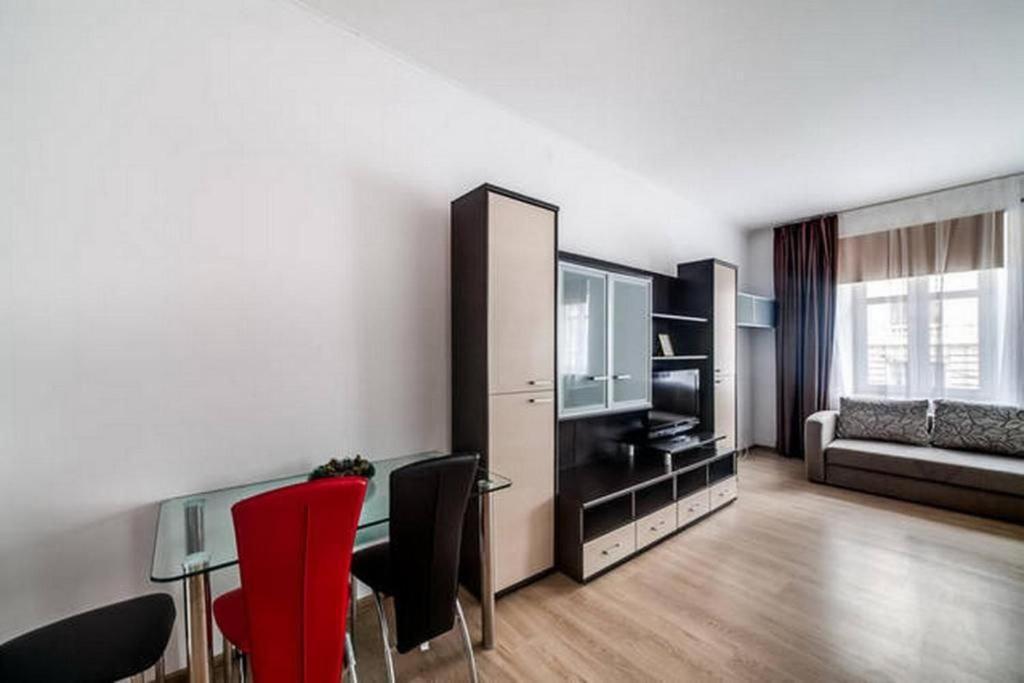 Apartment In The Center Of "Opera" Лвив Екстериор снимка